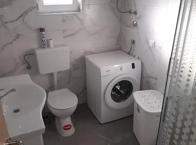 With Parking Space - 21598 公寓 扎达尔