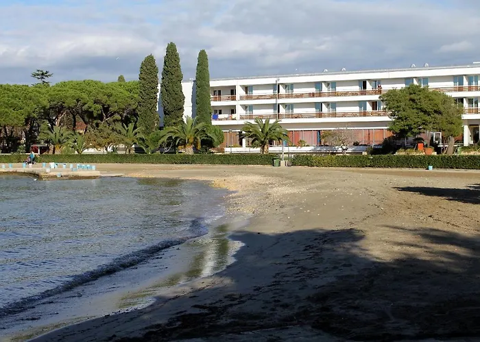 With Parking Space - 21598 公寓